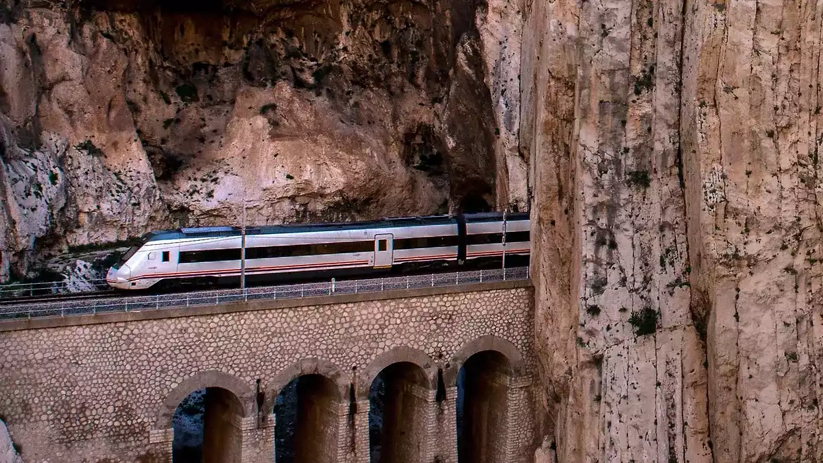 tren tren