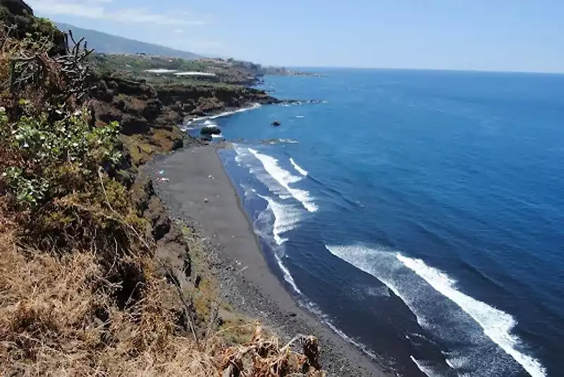 Playa-Los-Patos-/-Duck´s-Beach-1
