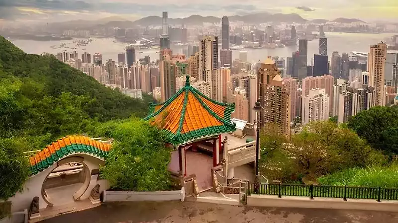Victoria-Peak-2