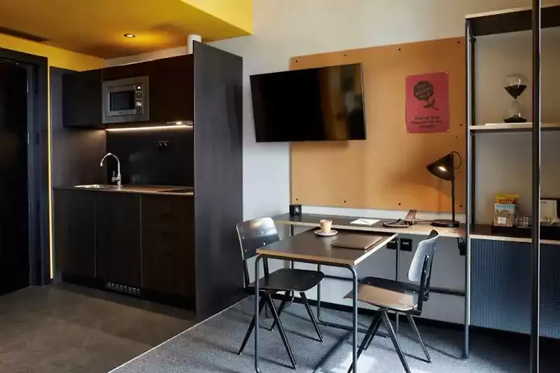 The-Social-Hub-Barcelona-Poblenou-1