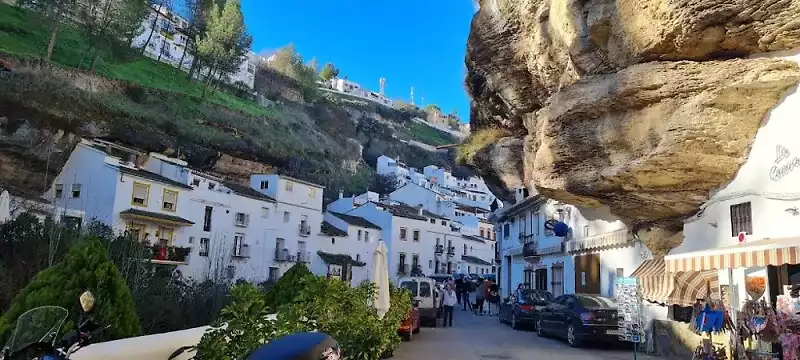 Setenil-de-las-Bodegas-2
