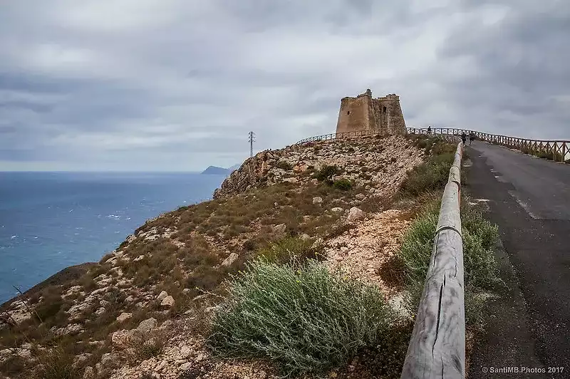 Torreón-De-Mesa-Roldán---Game-Of-Thrones-2