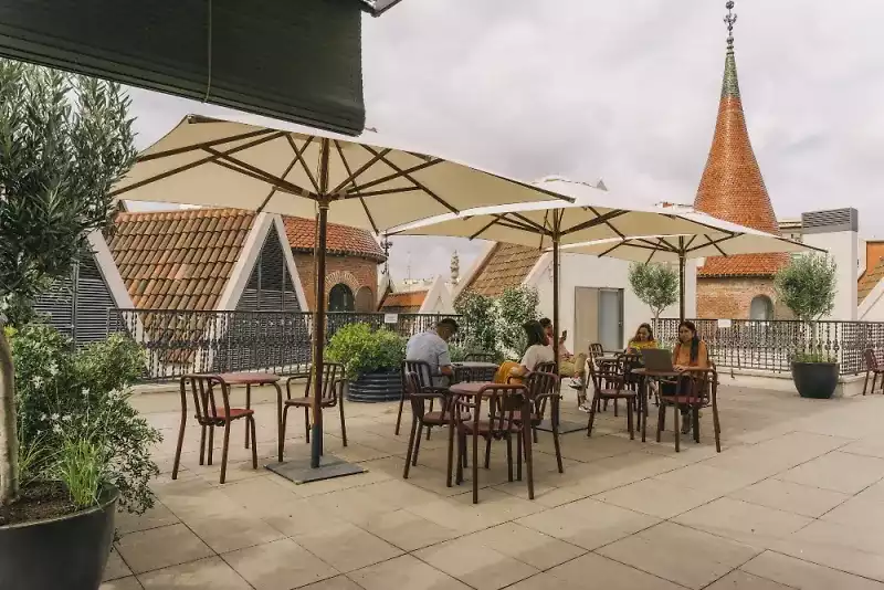 Casa-Les-Punxes-by-Cloudworks-2