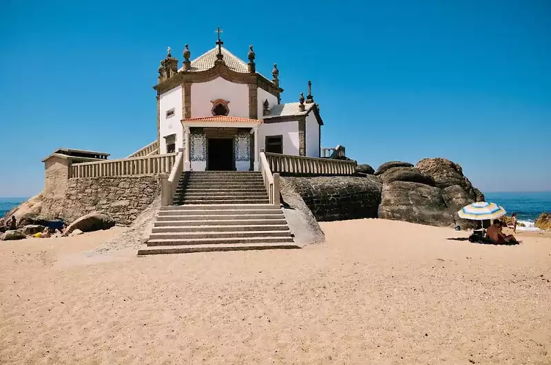 Capela-do-Senhor-da-Pedra-1