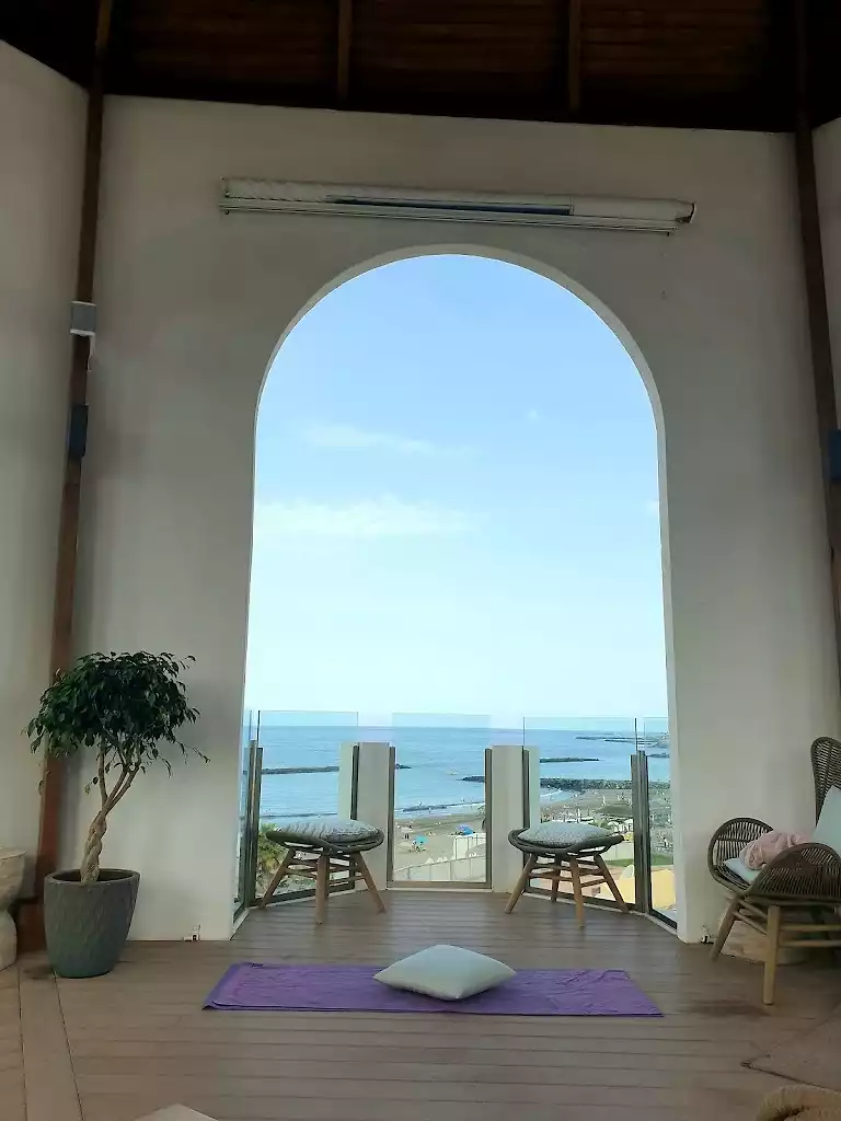 room views room views