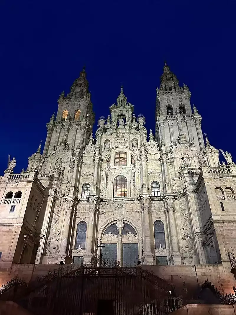 Santiago-de-Compostela-Cathedral-&-Old-Town-1