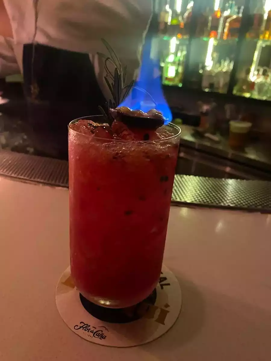 Bar-Continental-1