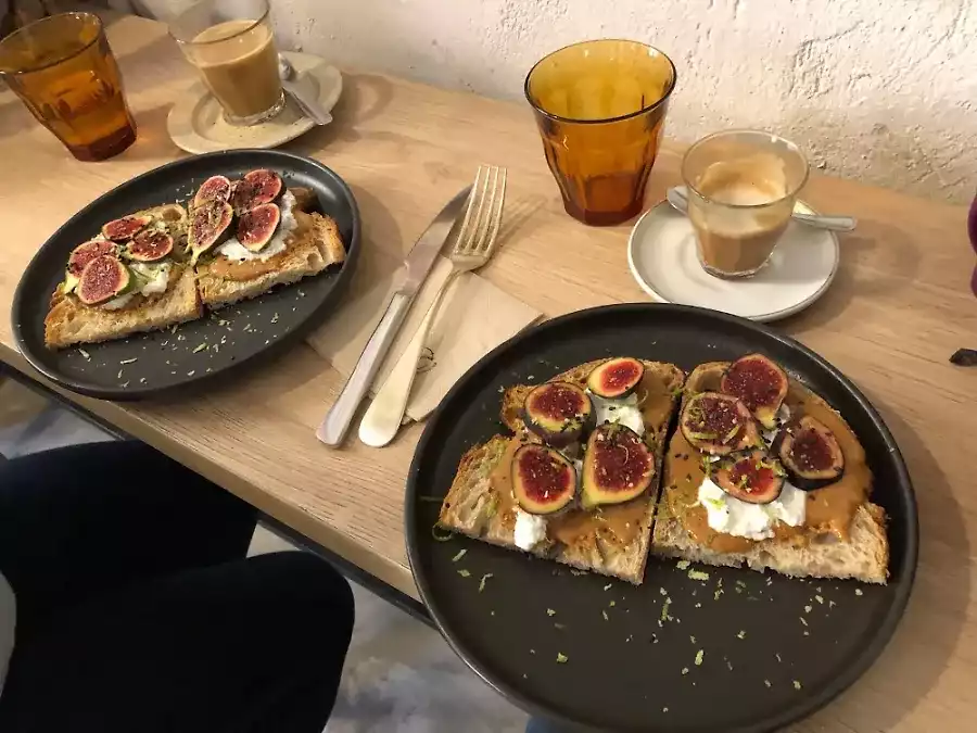Slow-Café-Madrid---Specialty-Coffee-Shop-2