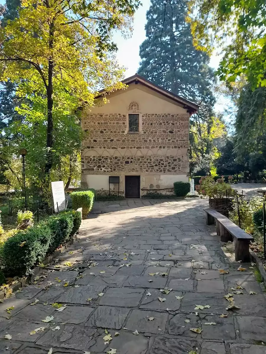 Boyana-church-2