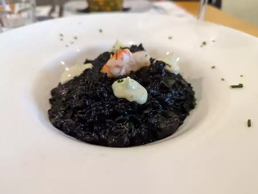 Restaurante-Dos-balcones-1