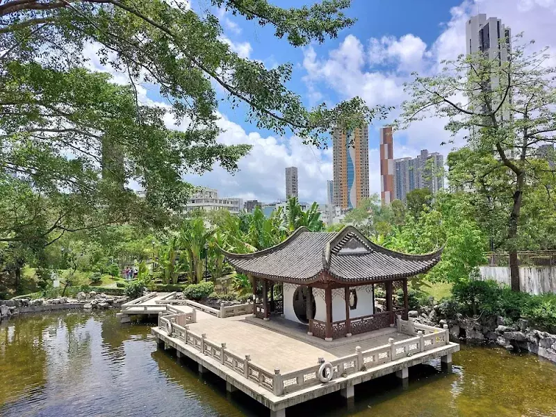 Kowloon-Walled-City-Park-0