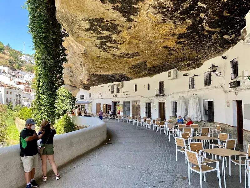 Setenil-de-las-Bodegas-0