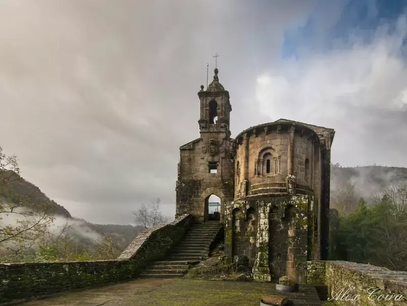 The-monastery-of-San-Juan-de-Caaveiro-(Mosteiro-de-San-Xoán-de-Caaveiro)--0