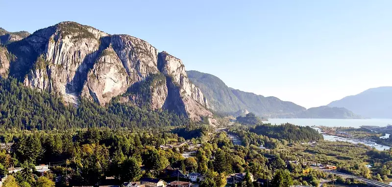 Stawamus-Chief-0
