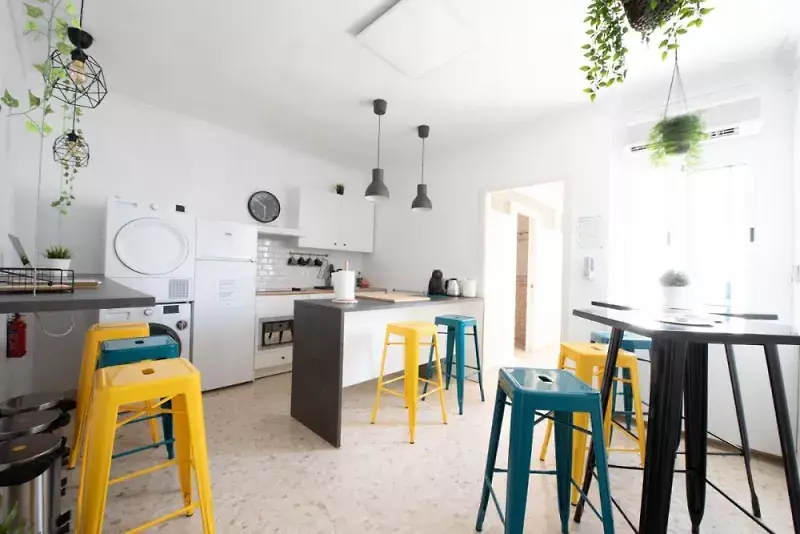 Nordik---Rooms-Urban---Trinidad-0