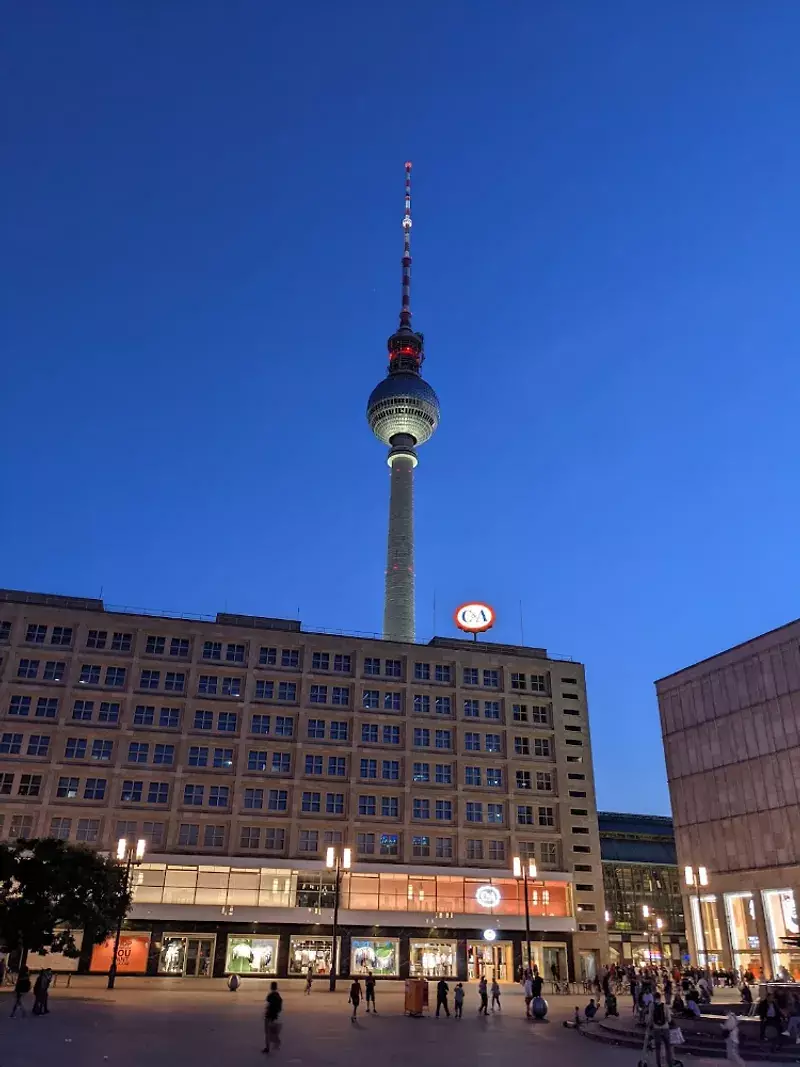 Berlin-Television-Tower-0