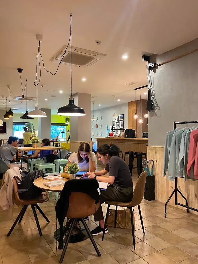 Cowork-by-CampusHome-0