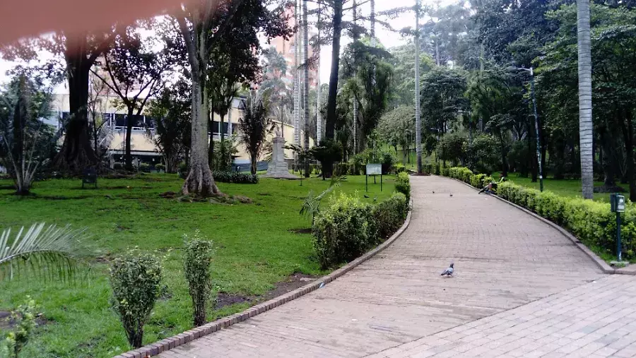 Parque-de-la-Independencia-0