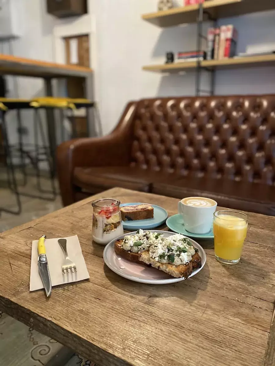 Slow-Café-Madrid---Specialty-Coffee-Shop-0